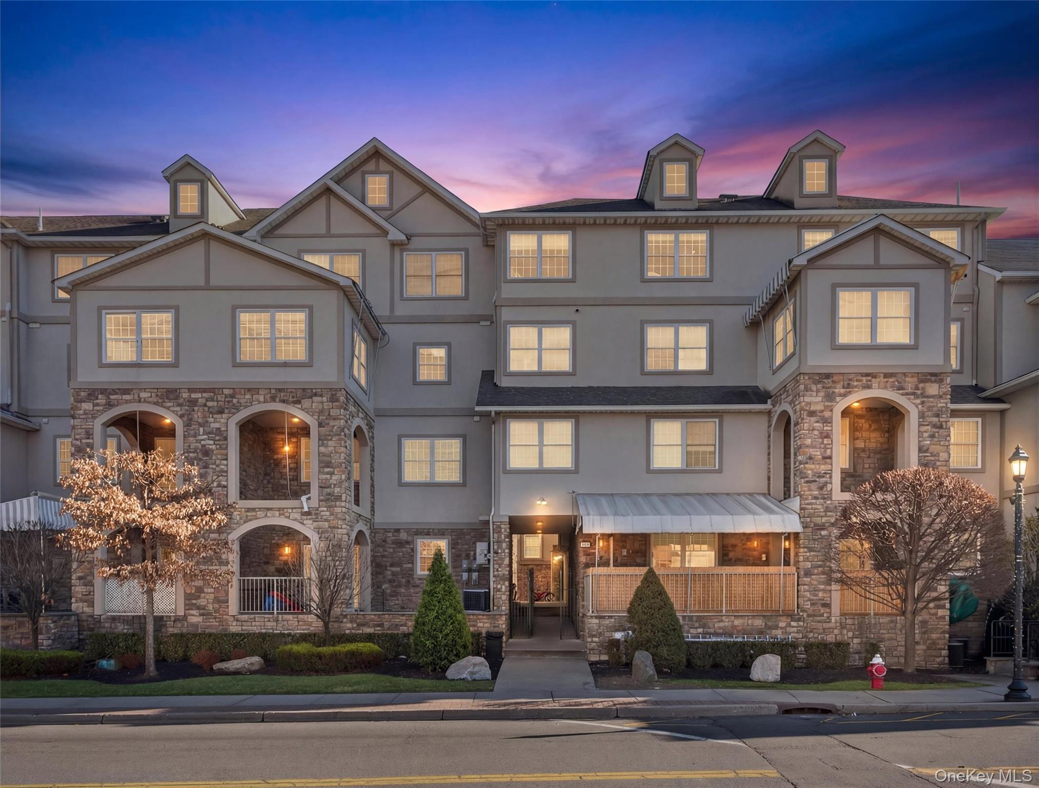 1310 Parkview Dr, Spring Valley, NY 10977, USA property photo