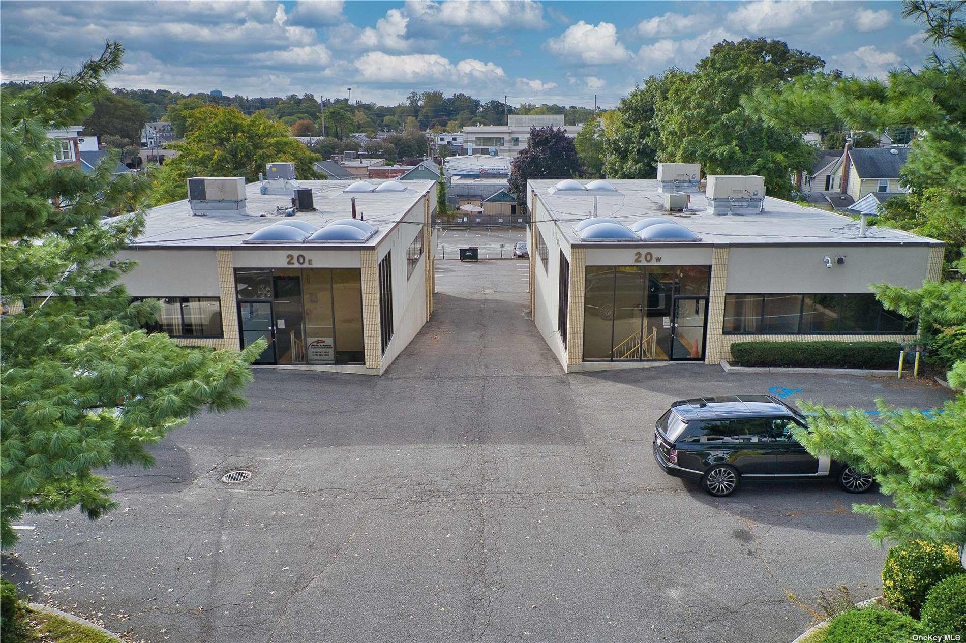 20 Vanderventer Ave, Port Washington, NY 11050, USA property photo