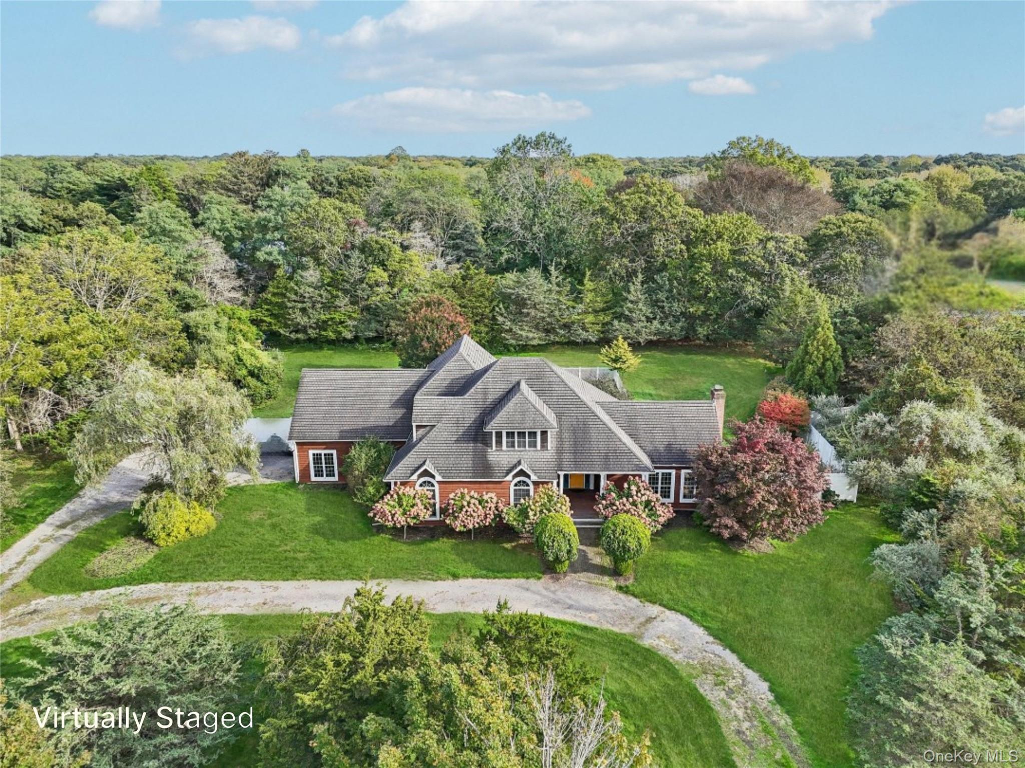 12 Laila Ln, Remsenburg, NY 11960, USA property photo
