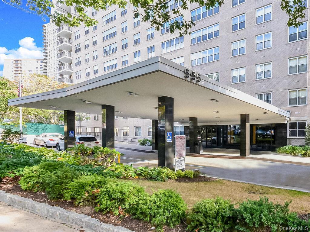 555 Kappock St, Bronx, NY 10463, USA property photo