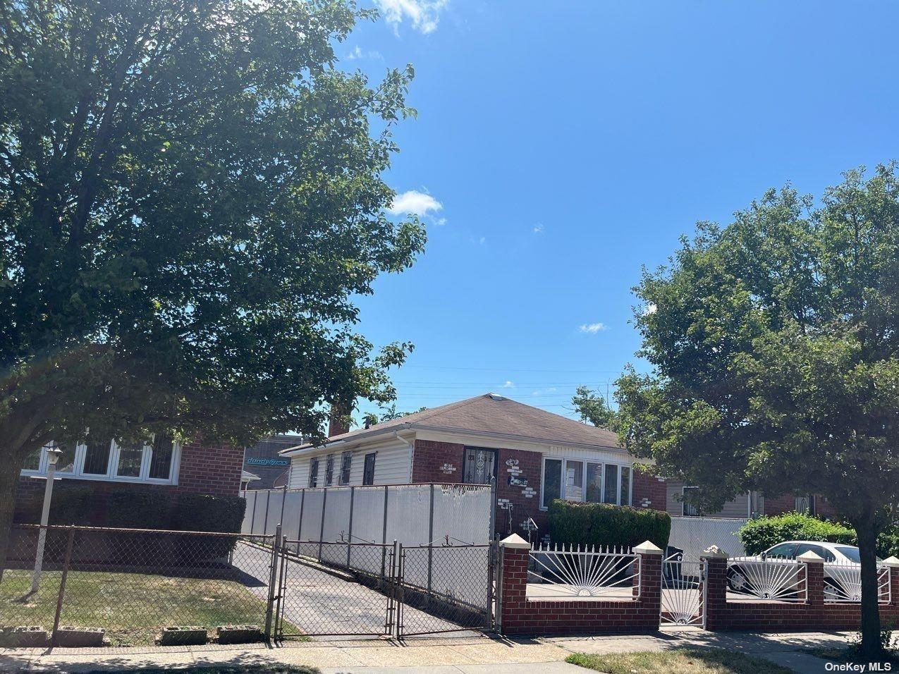 122-66 Nellis St, Jamaica, NY 11413, USA property photo