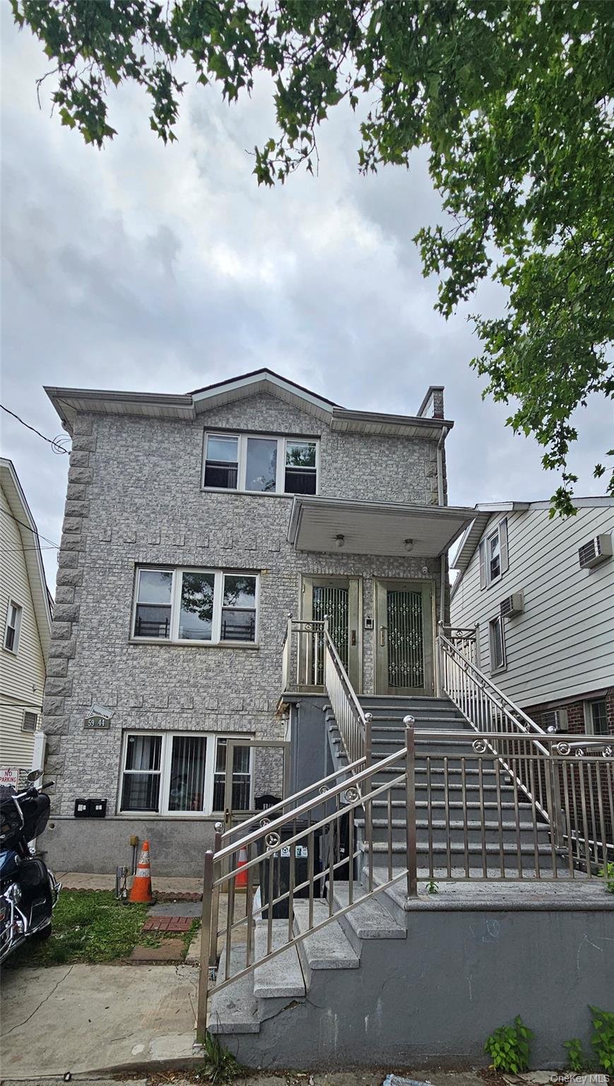59-44 159th St, Flushing, NY 11365, USA property photo