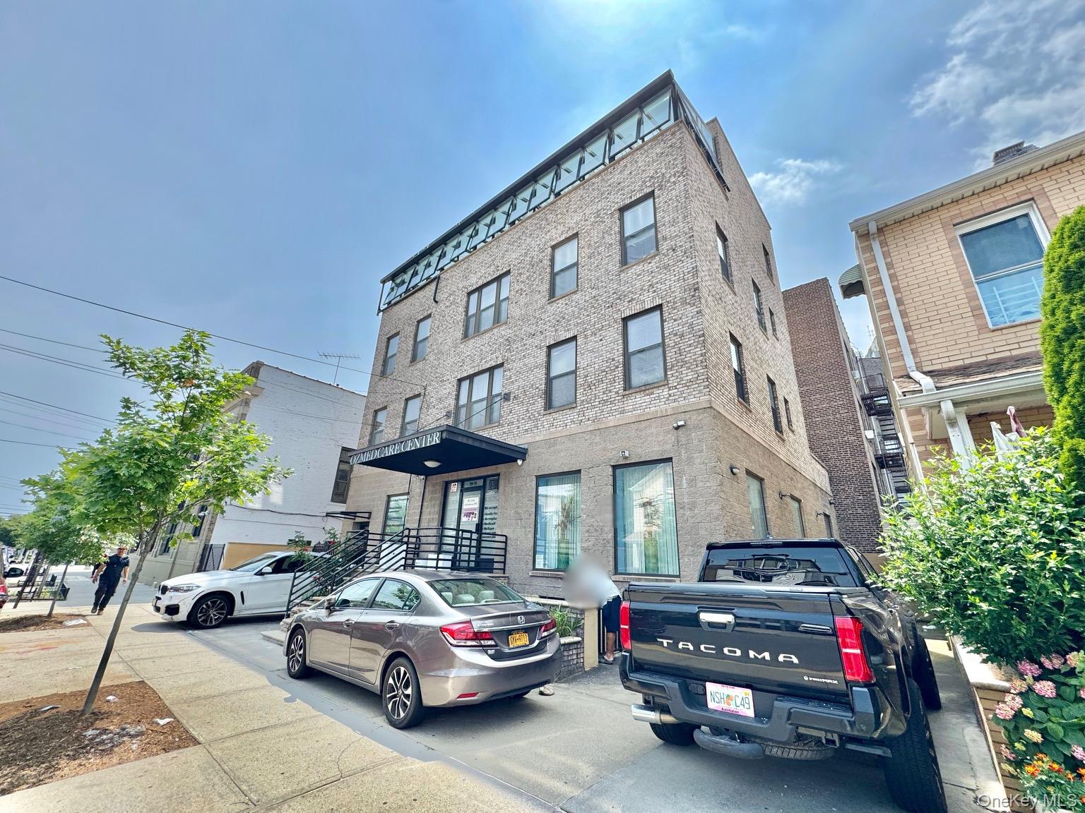 99-16 97th St, Ozone Park, NY 11416, USA property photo