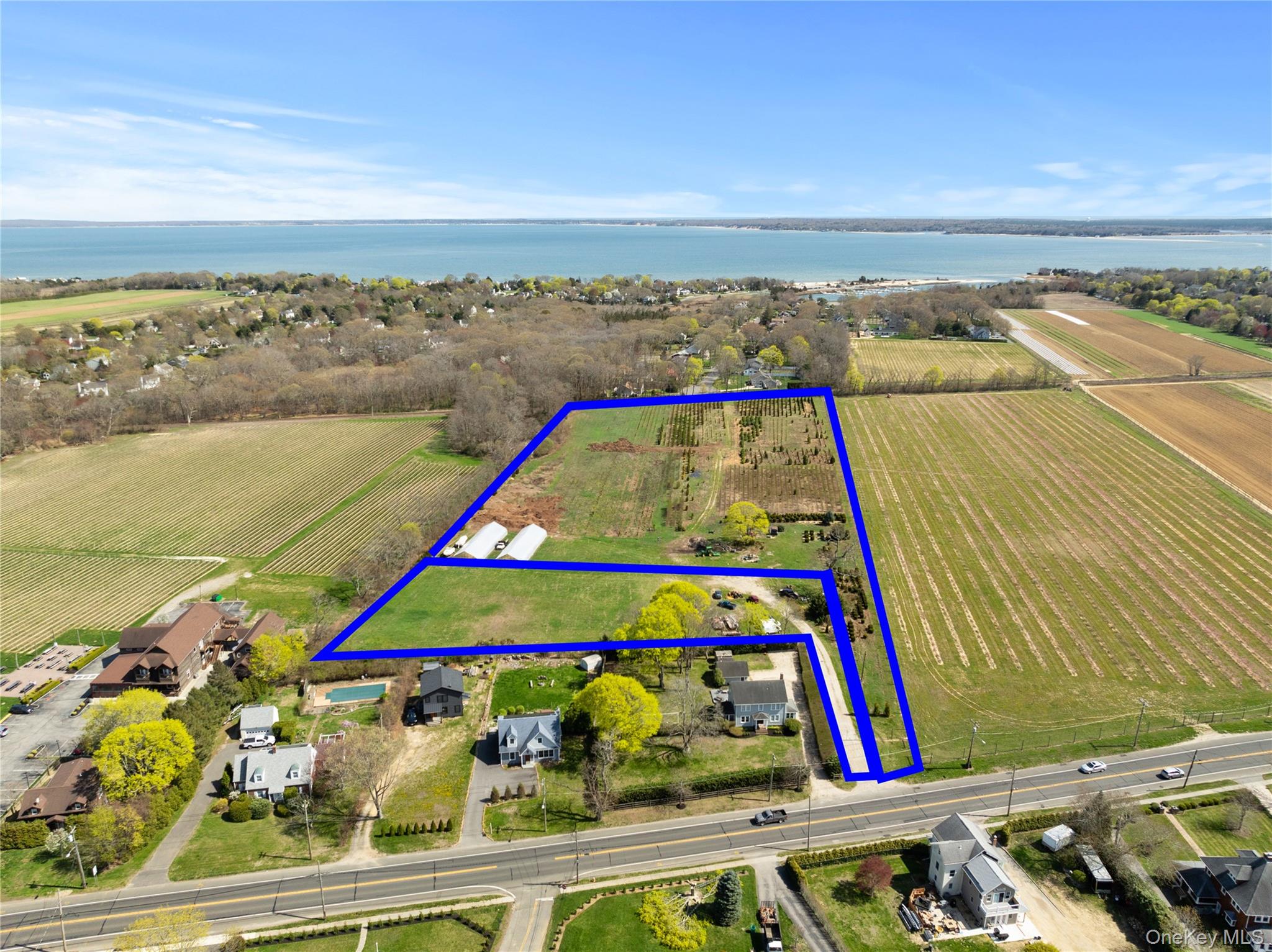 Jamesport, NY 11947, USA property photo