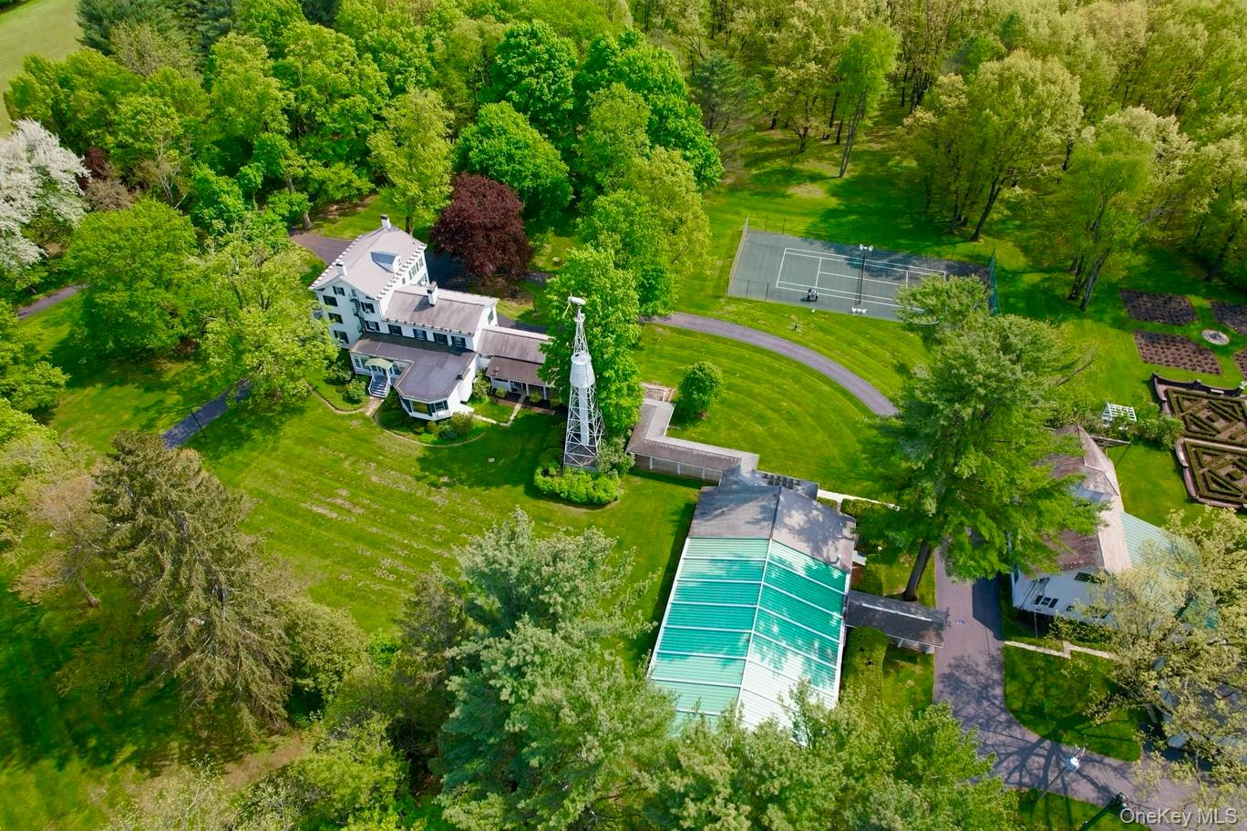 40 Geyser Rd, Saratoga Springs, NY 12866, USA property photo