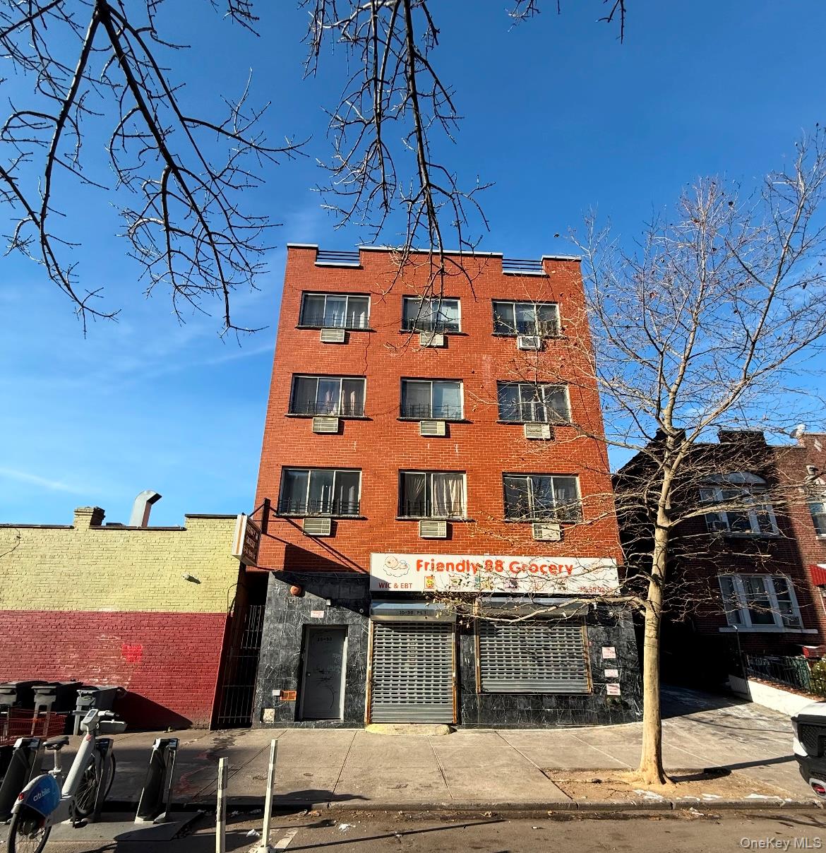 35-50 92nd St, Flushing, NY 11372, USA property photo