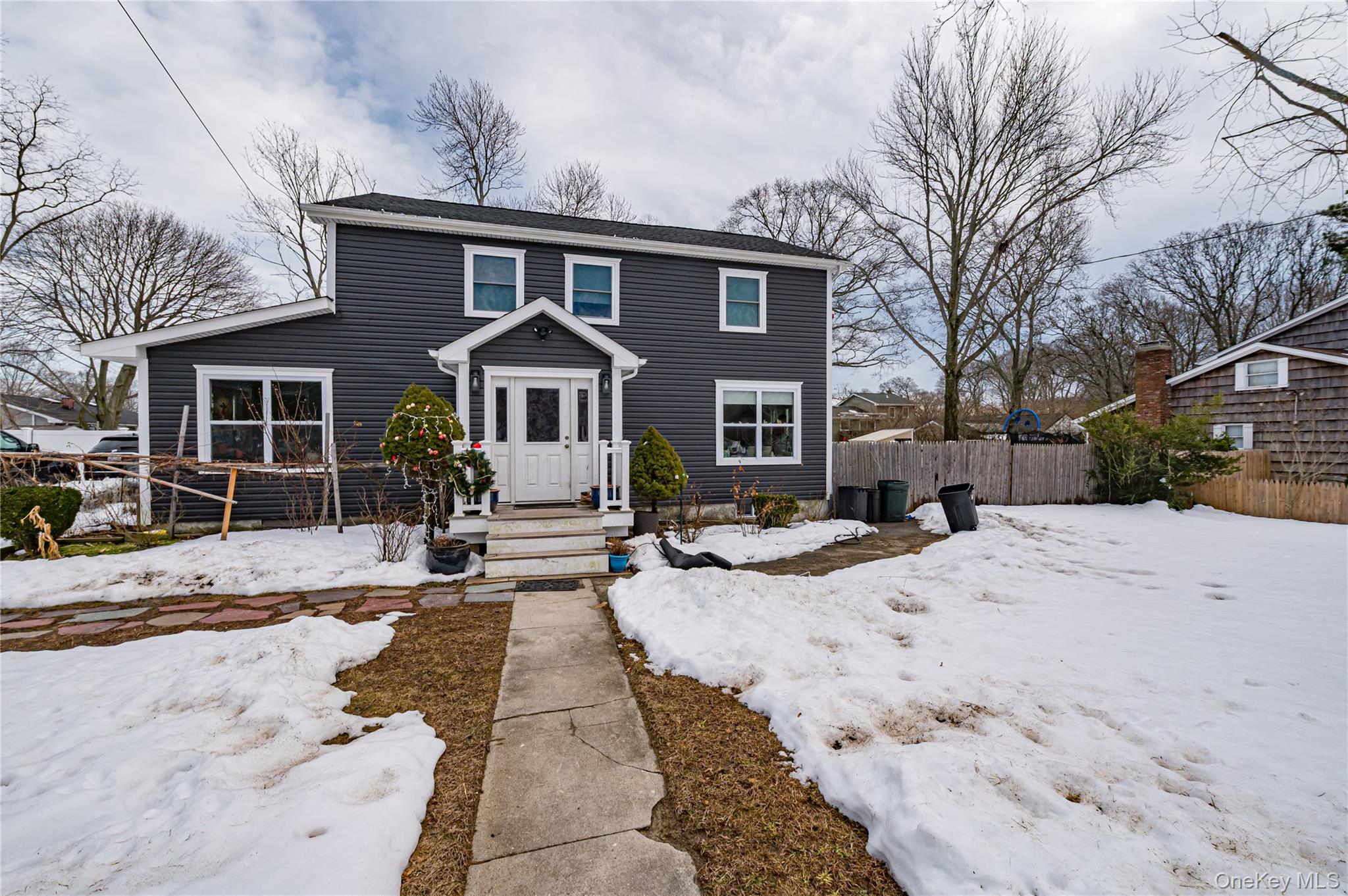 85 Bayview Ave, East Patchogue, NY 11772, USA property photo