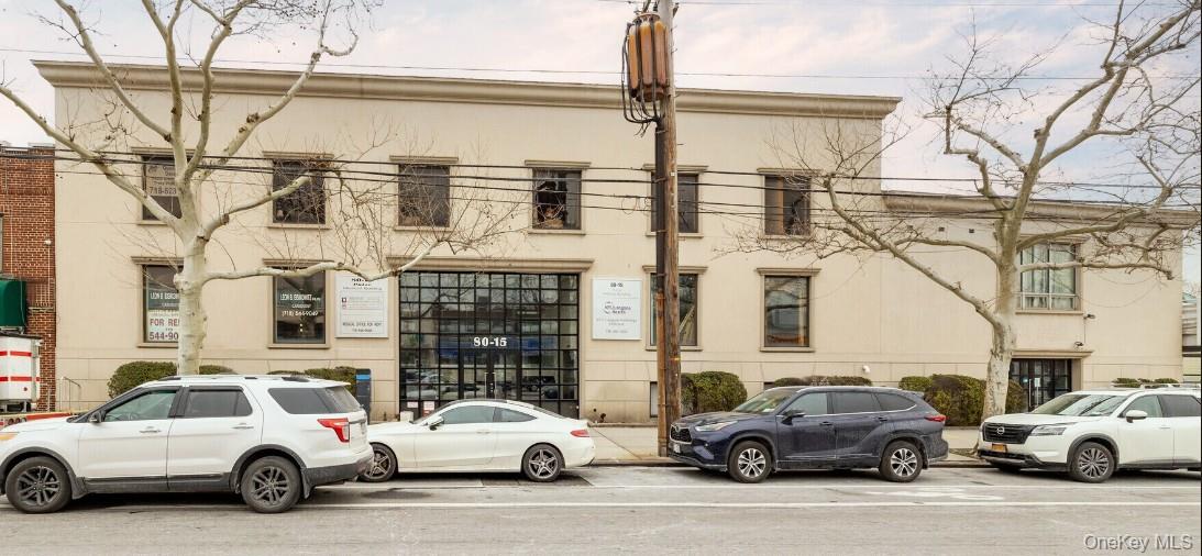 Pulse Medical Building, 80-15 164th St, Jamaica, NY 11432, USA property photo