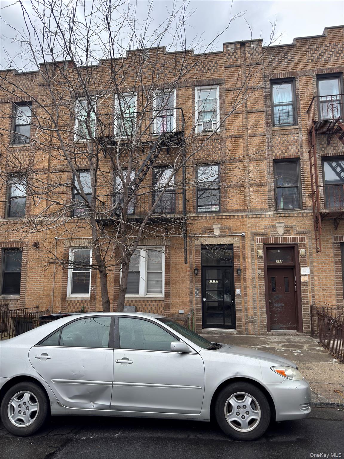 335 E 34th St, Brooklyn, NY 11203, USA property photo