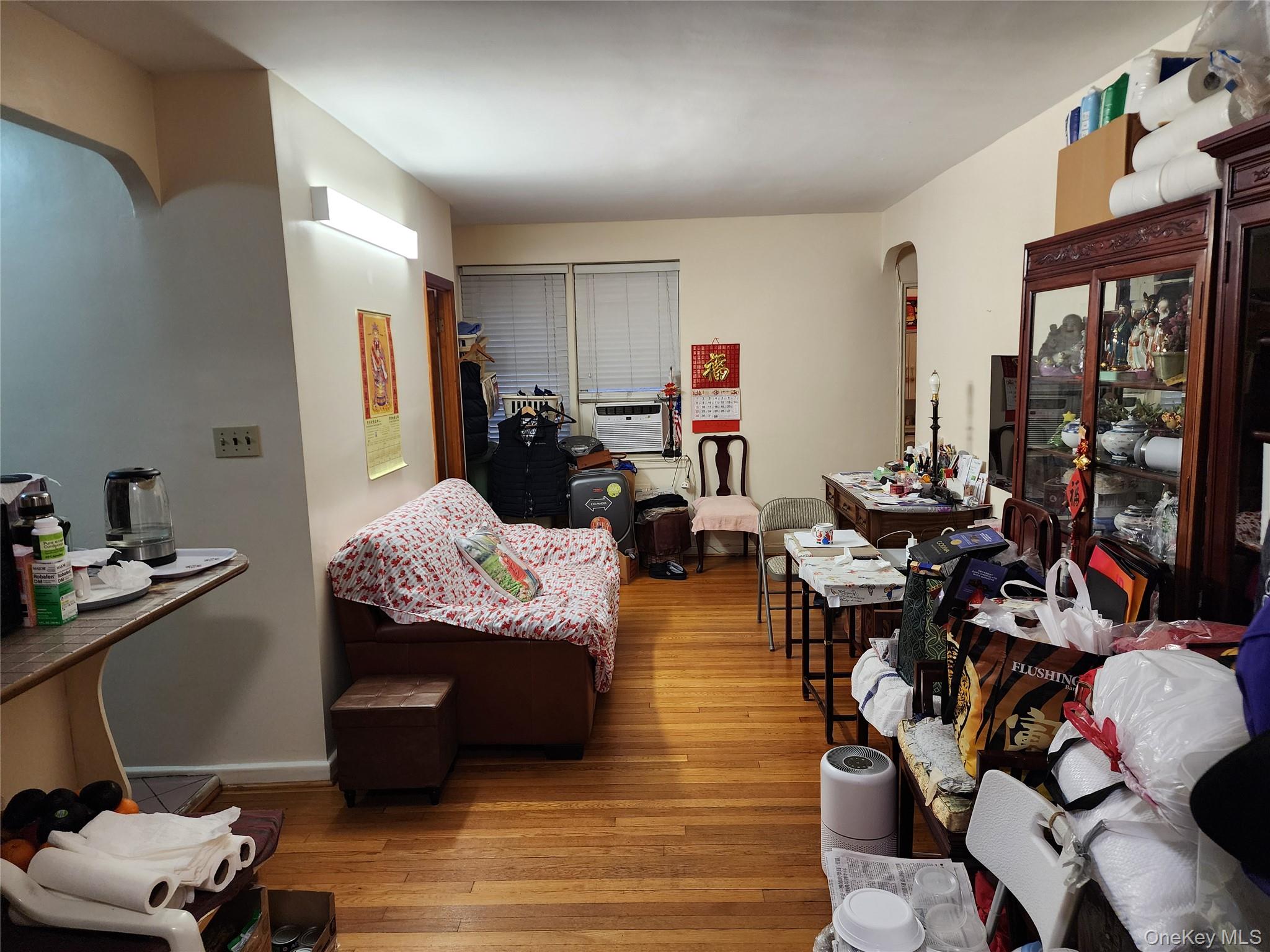 123-25 82nd Ave, Kew Gardens, NY 11415, USA property photo