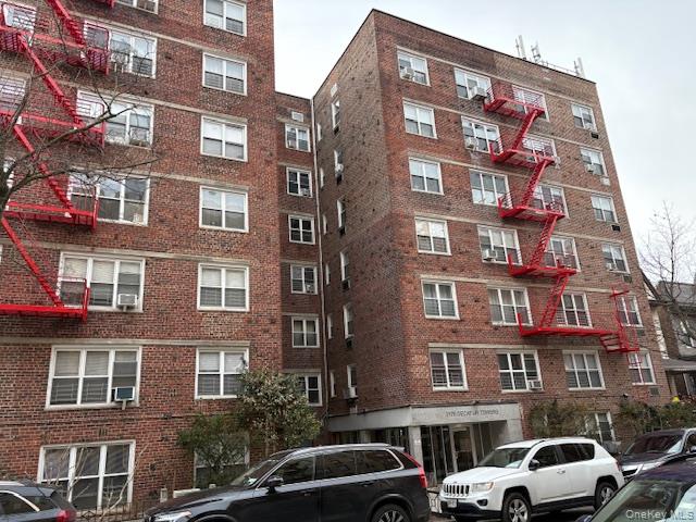 3176 Decatur Ave, Bronx, NY 10467, USA property photo
