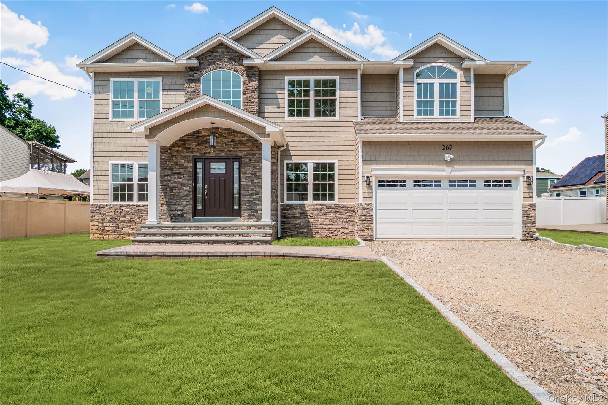 51 Michigan Ave, Massapequa, NY 11758, USA property photo