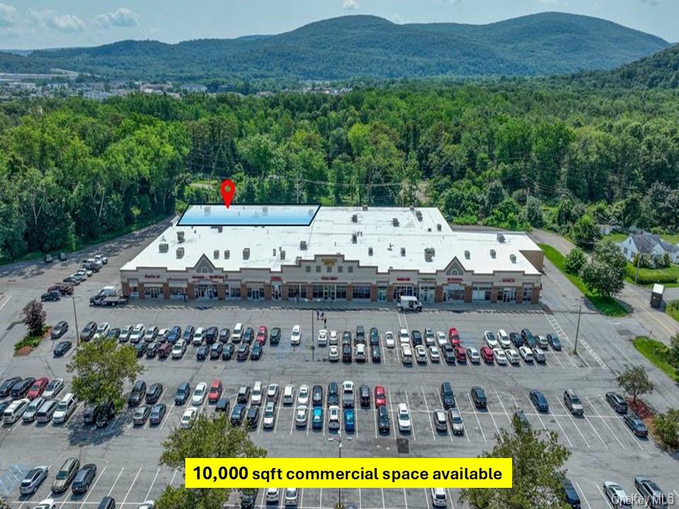982 Main St, Fishkill, NY 12524, USA property photo