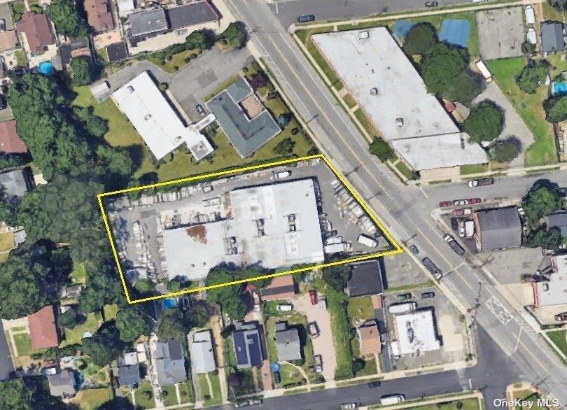 300 Babylon Turnpike, Roosevelt, NY 11575, USA property photo