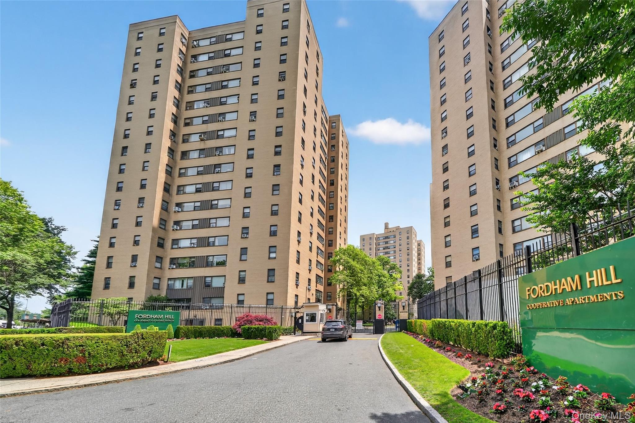 6 Fordham Hill Oval, Bronx, NY 10468, USA property photo