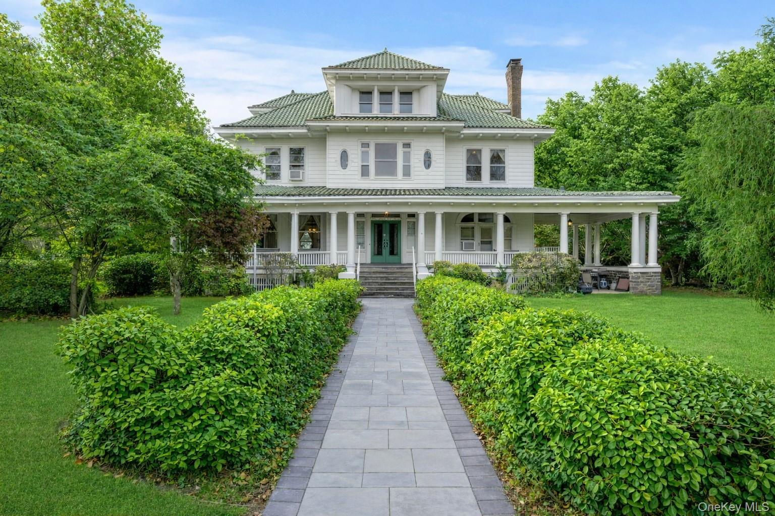 121 S Jamesport Ave, South Jamesport, NY 11970, USA property photo