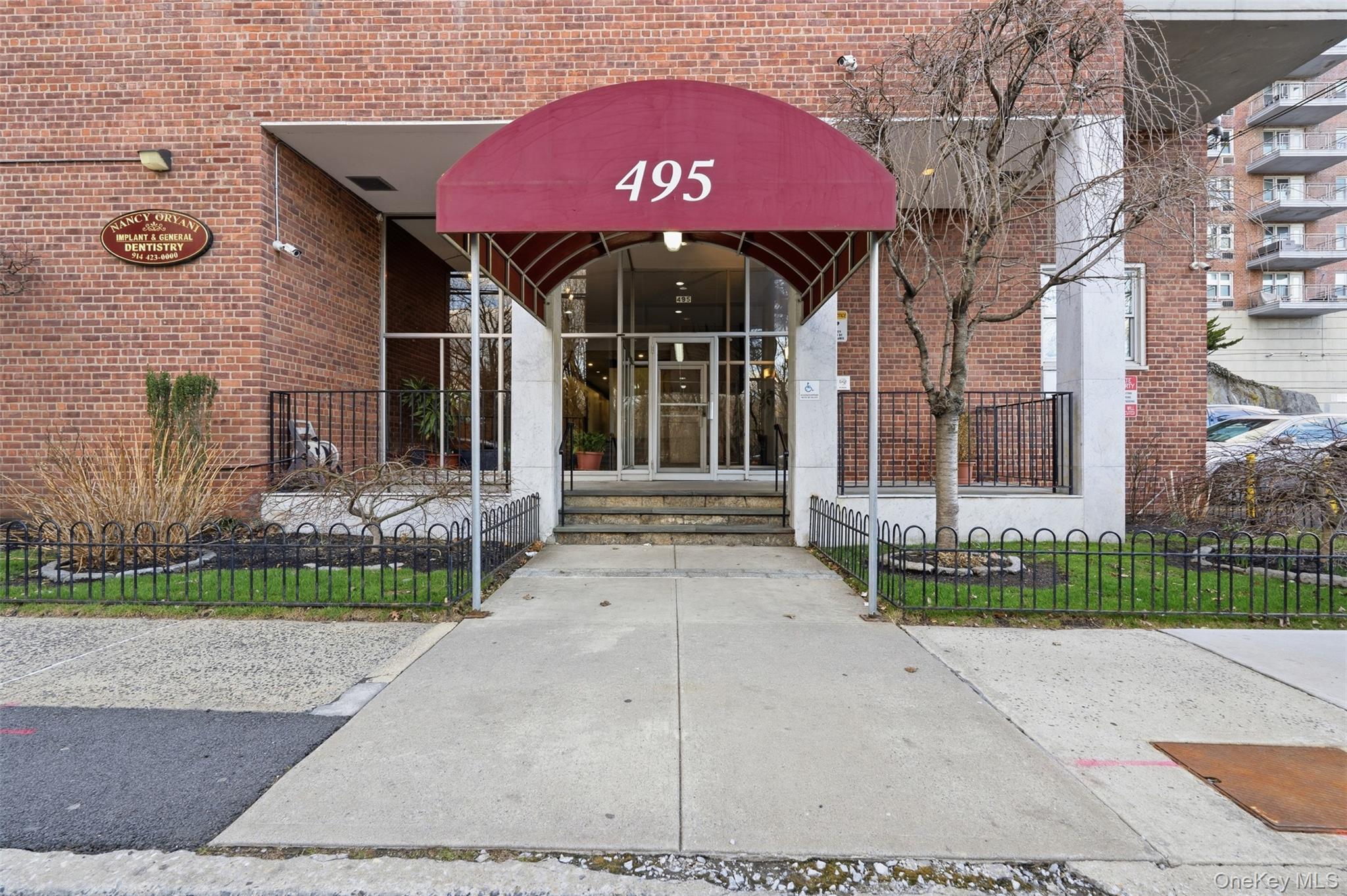 495 Odell Ave, Yonkers, NY 10703, USA property photo