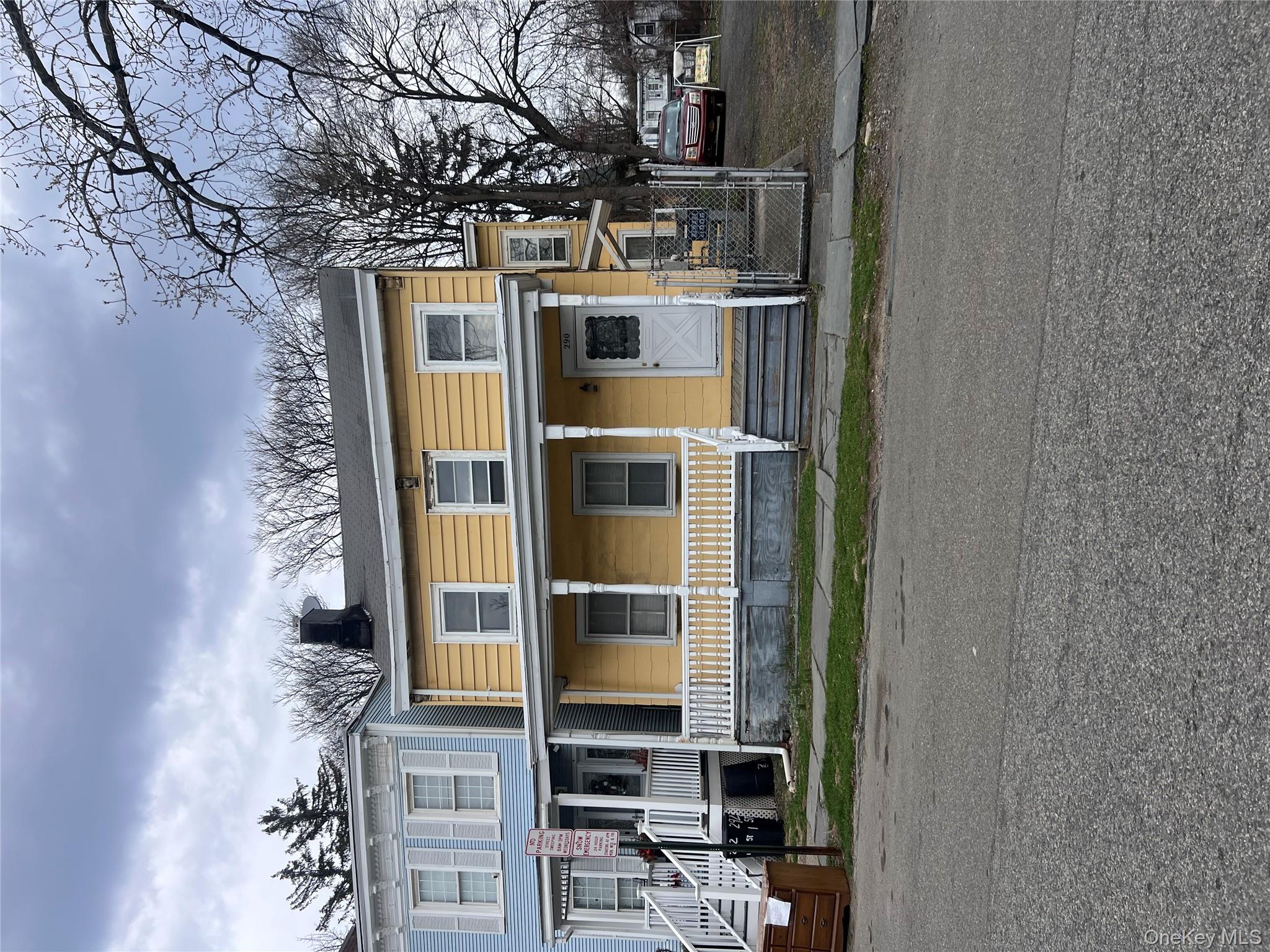 290 1st St, Newburgh, NY 12550, USA property photo