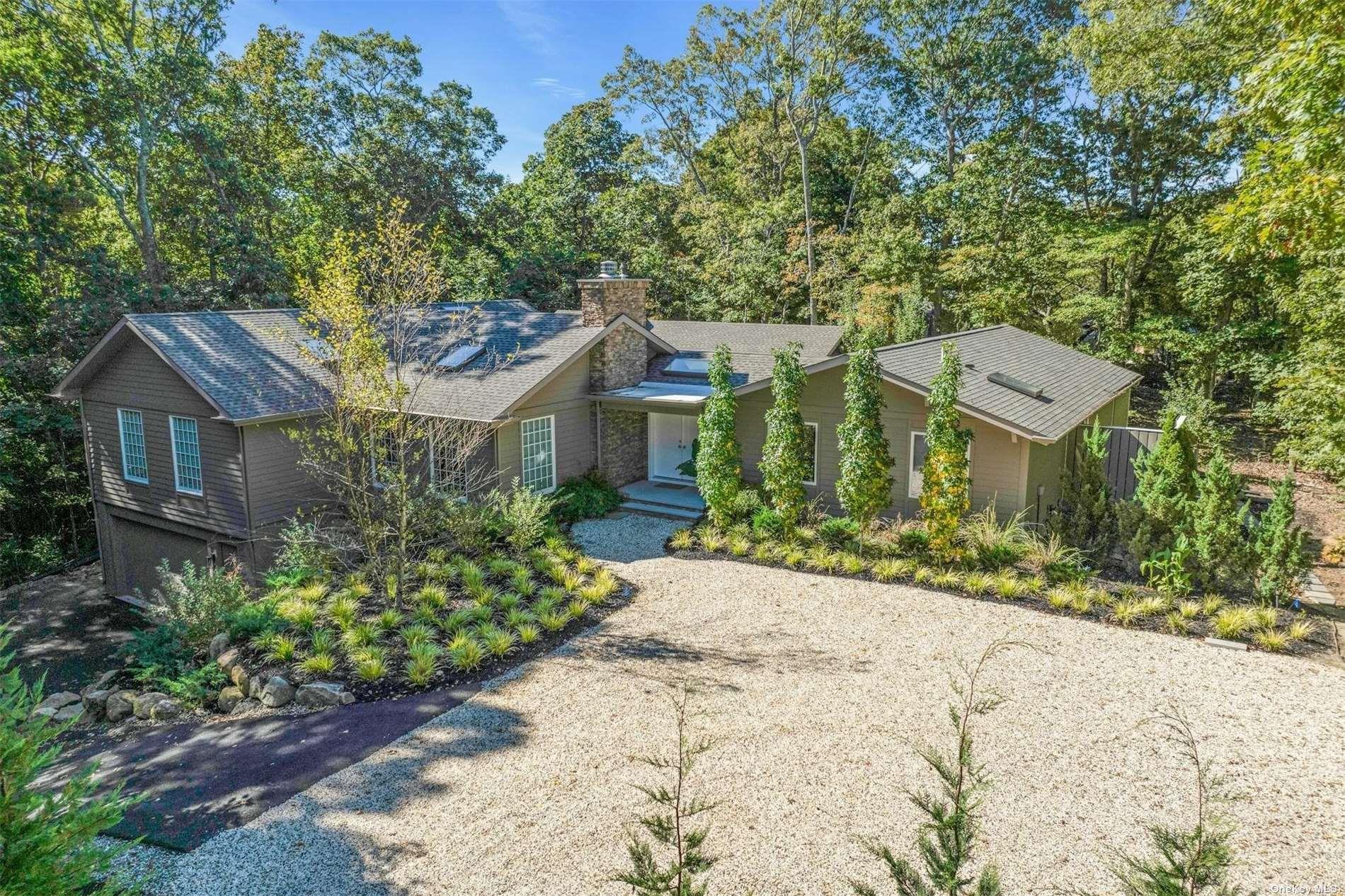 16 Rsmorw Court Hampton Bays, NY 11946 property photo