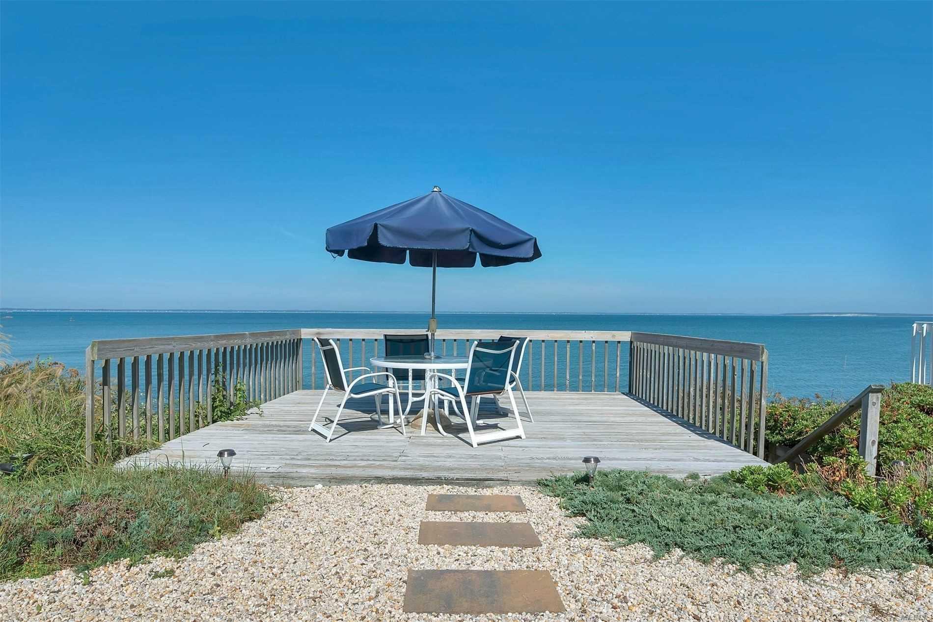 11A Oakhurst Rd, Hampton Bays, NY 11946, USA property photo