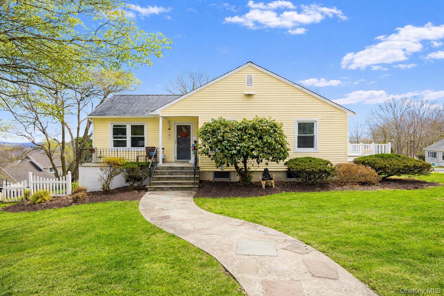 17 Greenwood Dr, Mahopac, NY 10541, USA property photo