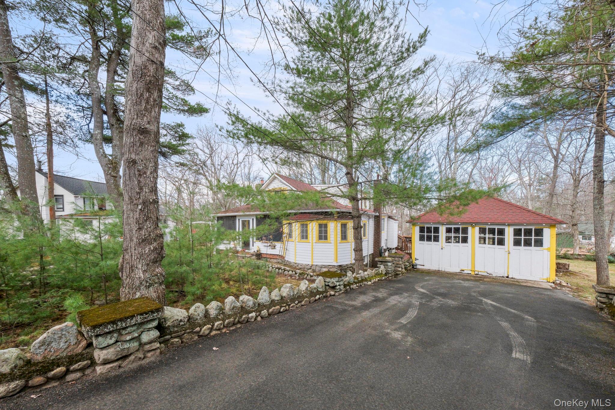 184 Yankee Lake Rd, Wurtsboro, NY 12790, USA property photo