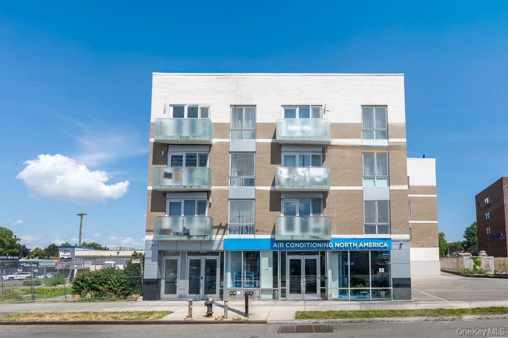 158-15 Union Tpke, Fresh Meadows, NY 11366, USA property photo