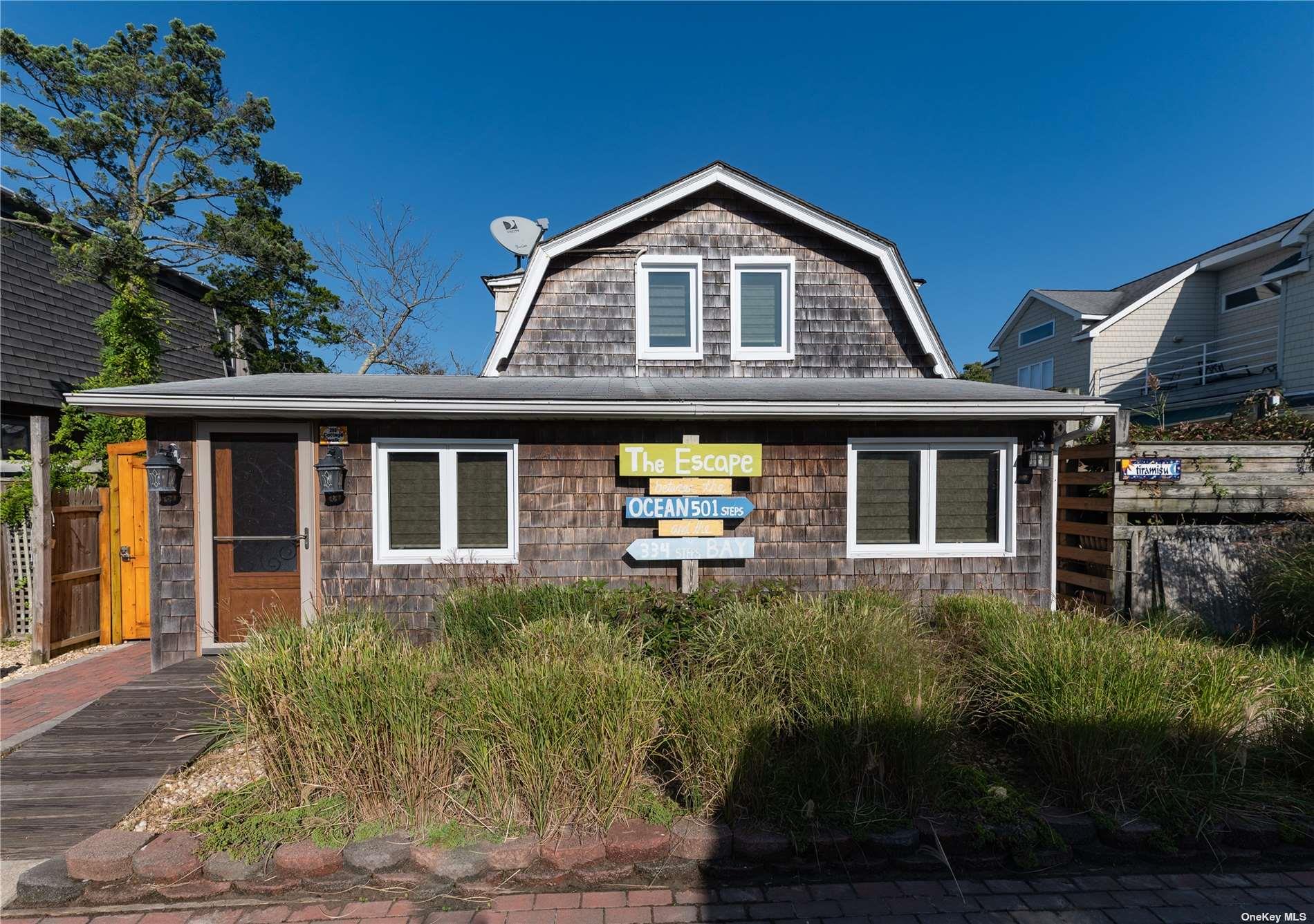 289 Cottage Walk, Ocean Beach, NY 11770, USA property photo