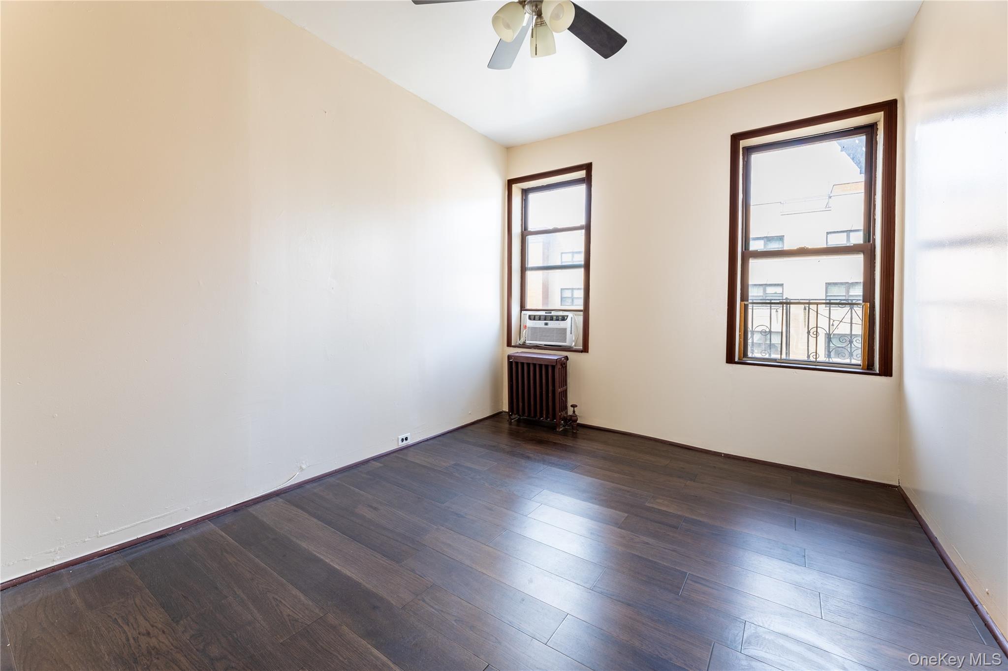154 S 3rd St, Brooklyn, NY 11211, USA property photo