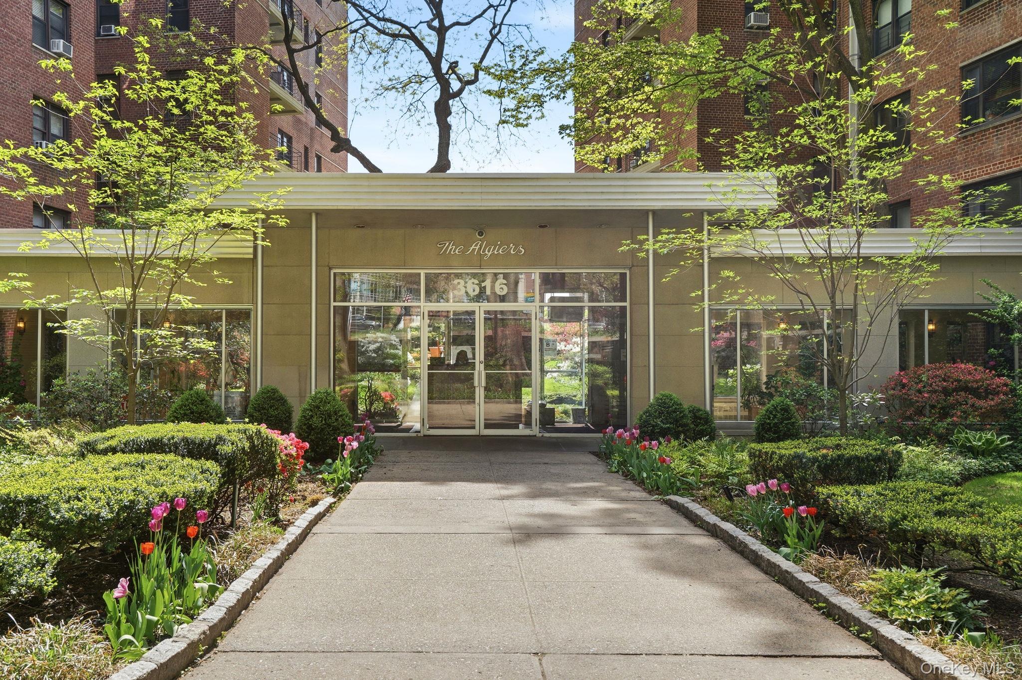 3616 Henry Hudson Pkwy, Bronx, NY 10463, USA property photo