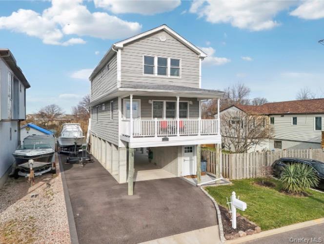 3717 Somerset Dr, Seaford, NY 11783, USA property photo