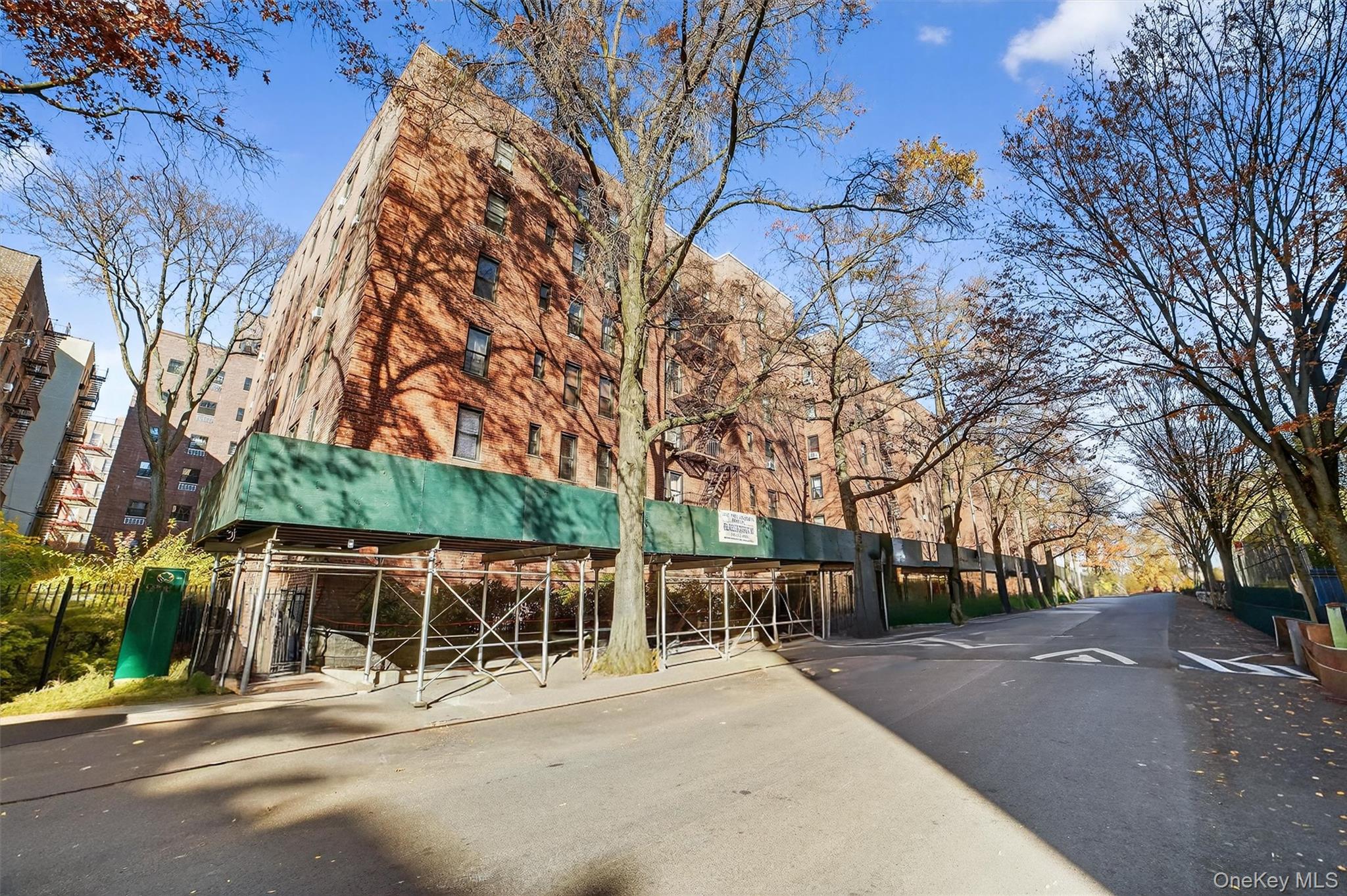 3535 Kings College Pl, Bronx, NY 10467, USA property photo