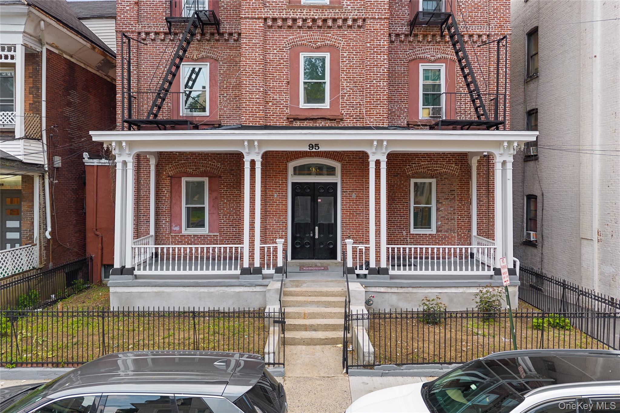95 Buena Vista Ave, Yonkers, NY 10701, USA property photo