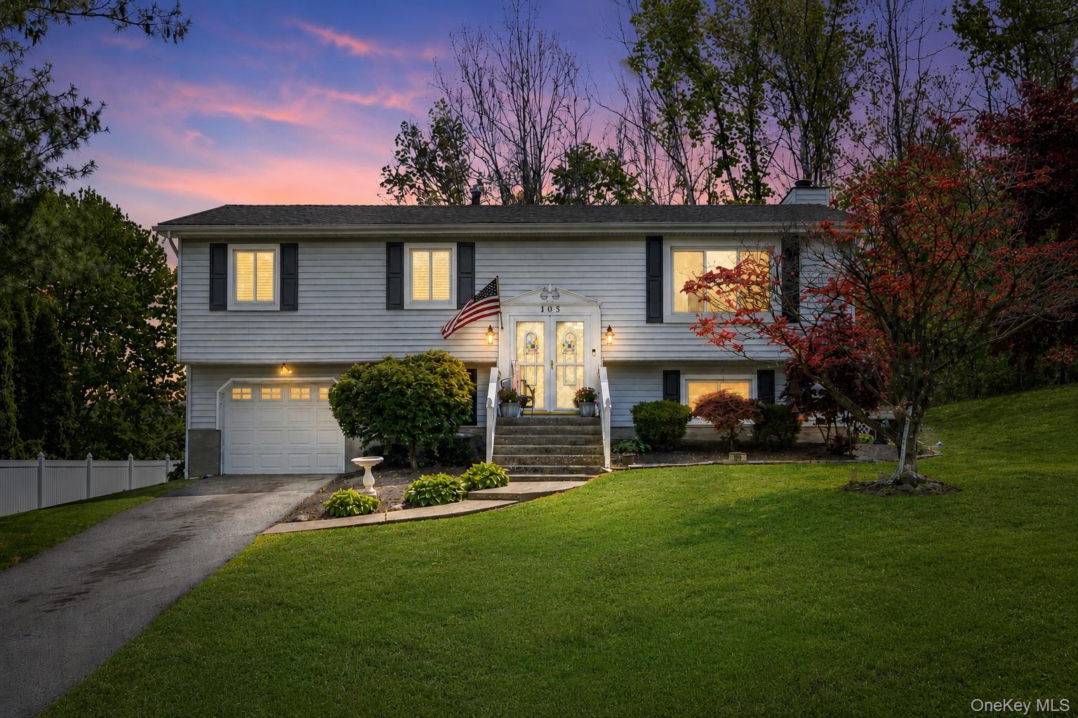 105 Shaker Ct N, New Windsor, NY 12553, USA property photo