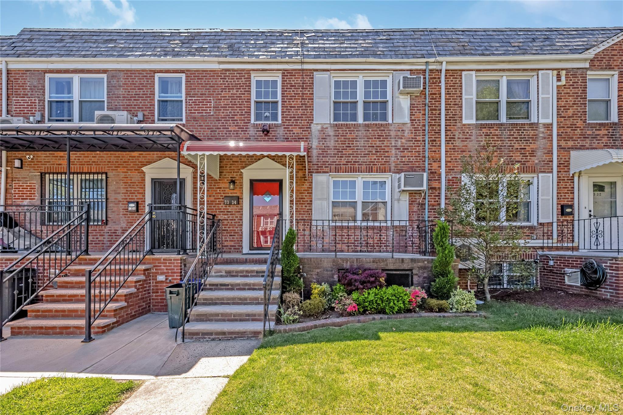 73-34 174th St, Fresh Meadows, NY 11366, USA property photo