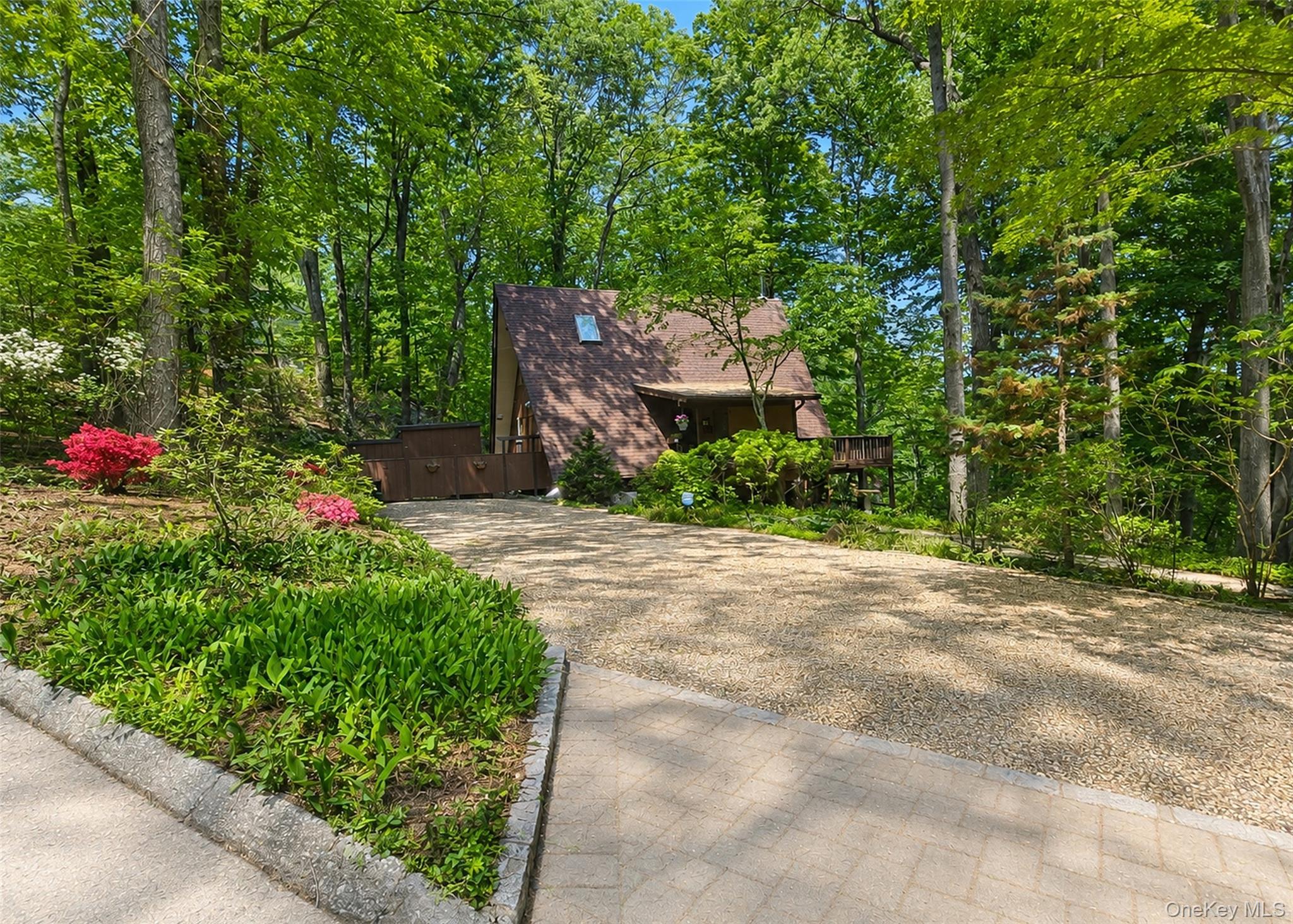 101 Longfellow Ln, Port Jefferson, NY 11777, USA property photo